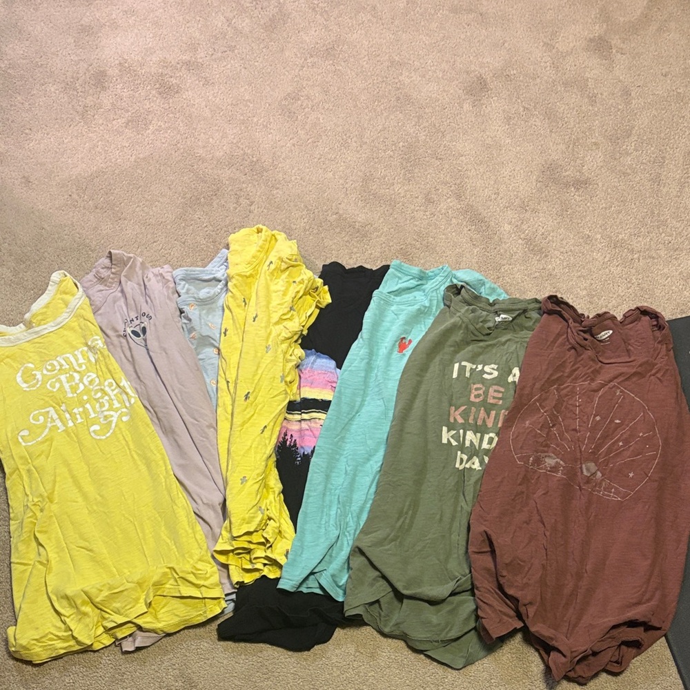 Old Navy Short Sleeve Tees in Yellow, Lavender, Black, Mint, Olive & Brown